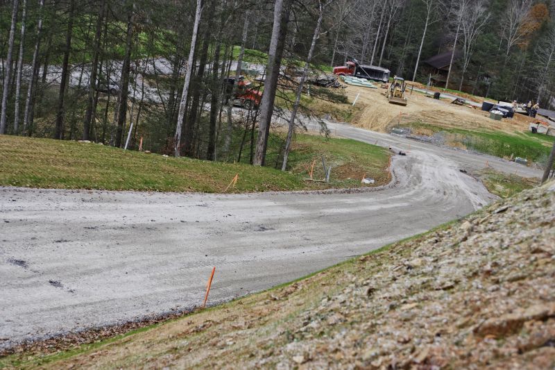 Asphalt Driveway Grading